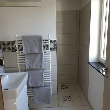 Apartamento Beim Hooch. Doris Brucktal